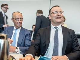 mit 86,5  prozent im amt bestätigt: fraktion stärkt spahn den rücken – auch gegen den kanzler